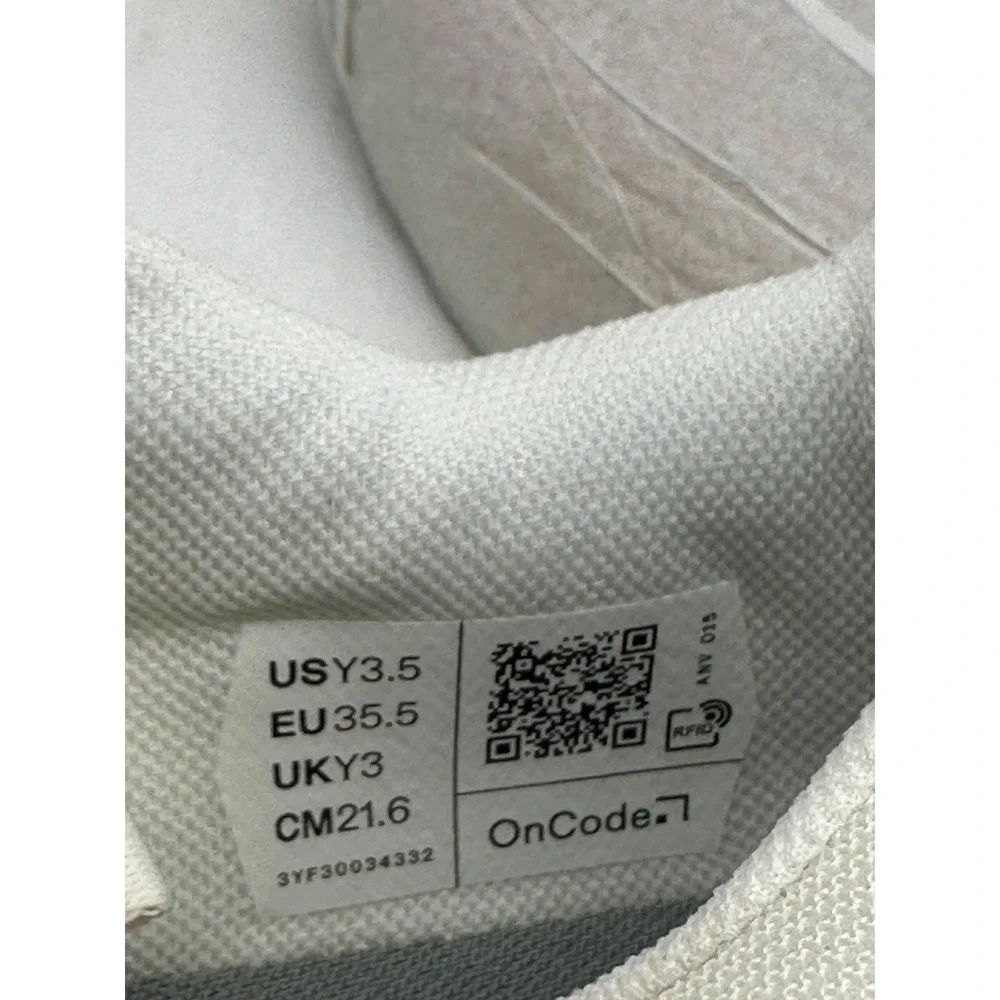 On Cloudnova Youth Ivory Apollo Grey Kids Running Shoes 3YF30034332 Size 3.5Y